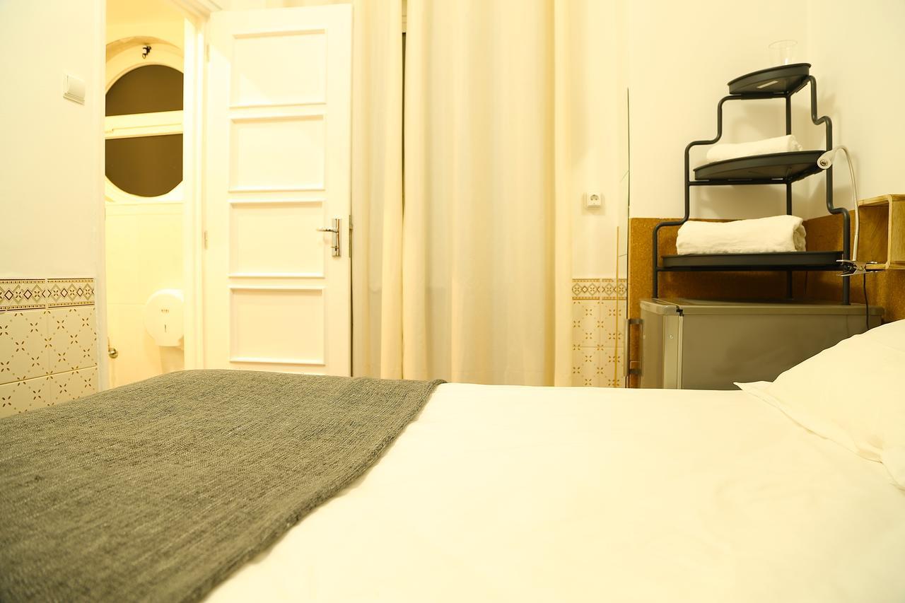 Santos Hostel - Lisboa Lisbon Exterior photo